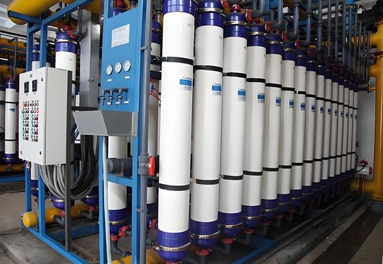 Καλή τιμή SS304 / PVC Υπερόλυση Συστήματα Πίσιμου Νερού για Βιομηχανικές Εφαρμογές σε απευθείας σύνδεση